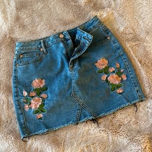 Guess, jean skirt